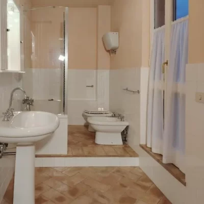 camera-matrimoniale-3a casaregina foligno umbria-2